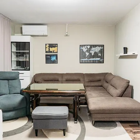 Apartment Viewtopia - Where Glows Beneath Your Feet By Flat Mаnаger Varna