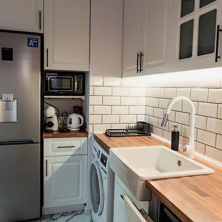 Apartment Viewtopia - Where Glows Beneath Your Feet By Flat Mаnаger *