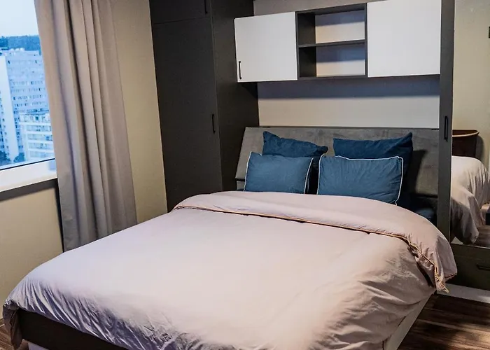 Viewtopia - Where Glows Beneath Your Feet By Flat Mаnаger * Varna